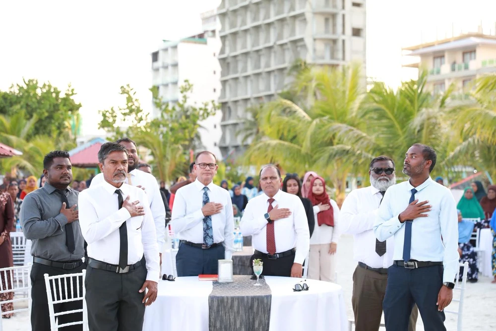 photo for މަންތާ އައިލެންޑާއި. ޕިކުނިކު އައިލެންޑް 
